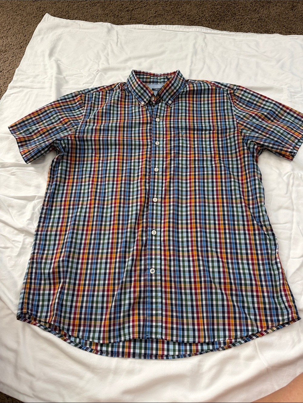 Men’s Izod Short Sleeve Button